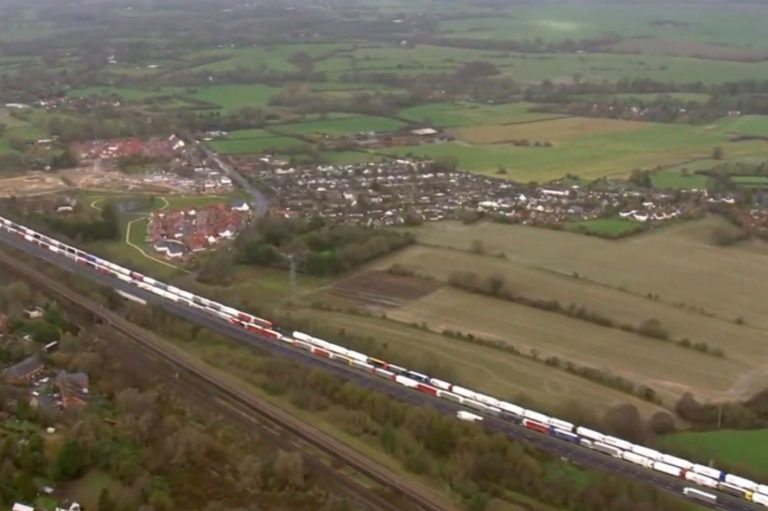 More than 1,500 lorries STILL trapped in Kent queue chaos as food shortage fears mount over French…