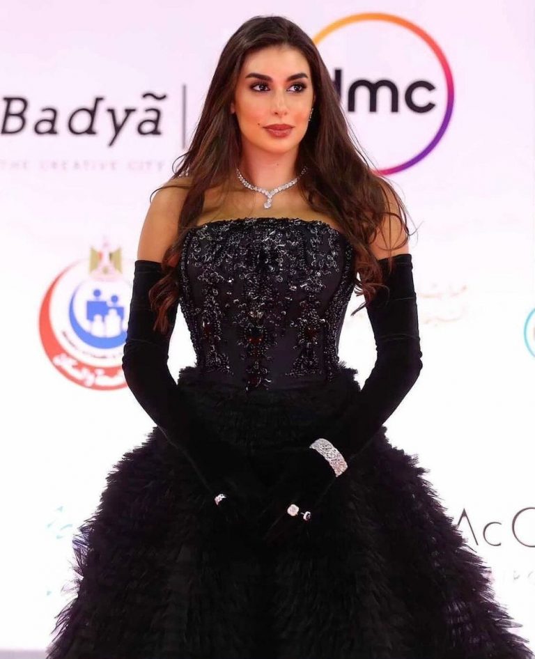 The best dressed celebrities on the Cairo International Film Festival 2020 red carpet