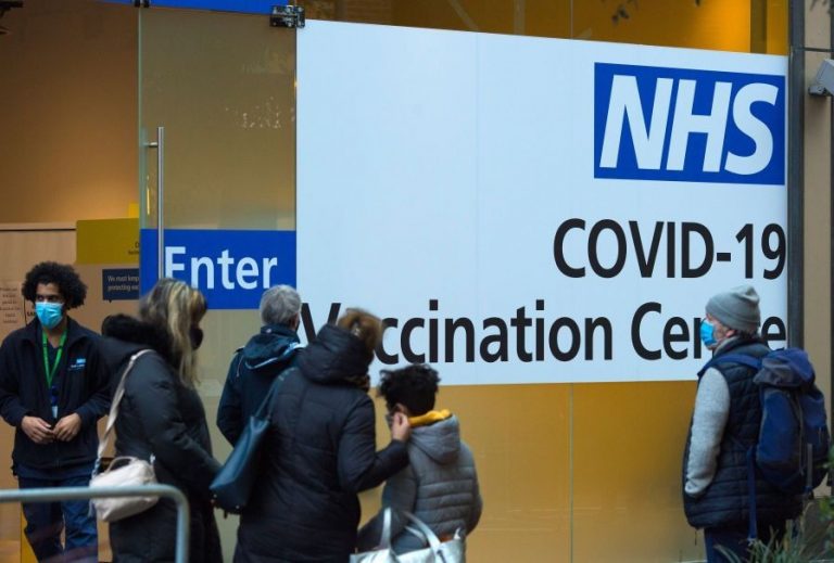 UK Covid deaths fall 30% in a week as 533 fatalities and 12,027 cases recorded as Covid R rate…