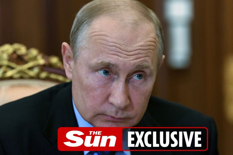 Putin ‘fears being killed like Gaddafi’ in new Russian revolution as protests rage over Navalny’s…