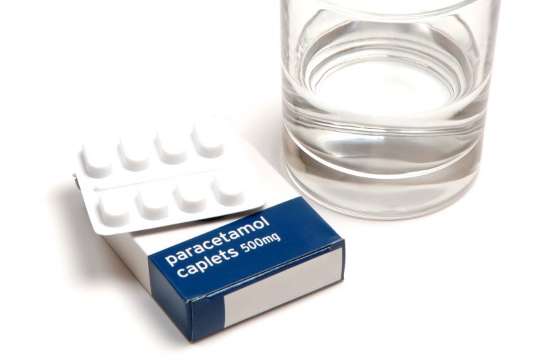 Avoid taking a paracetamol before getting the Covid vaccine, doctors warn