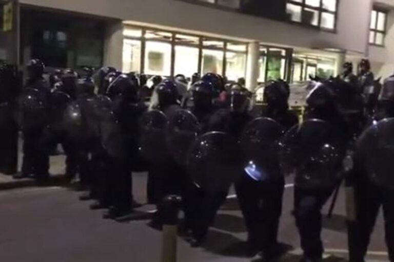 Riot police clash with protesters in Bristol just days after officers attacked in ‘Kill the Bill’…