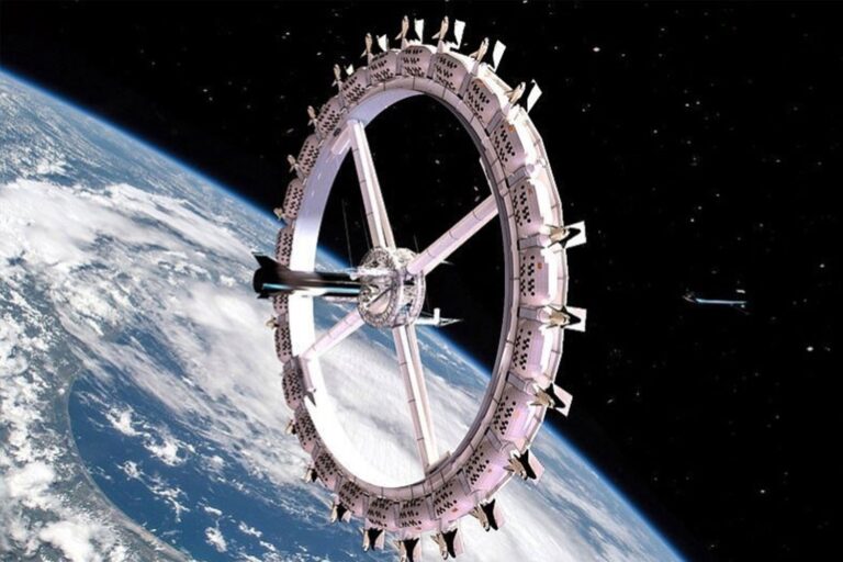 World’s first SPACE hotel opening in 2027 with bars, gym and room for 400 guests