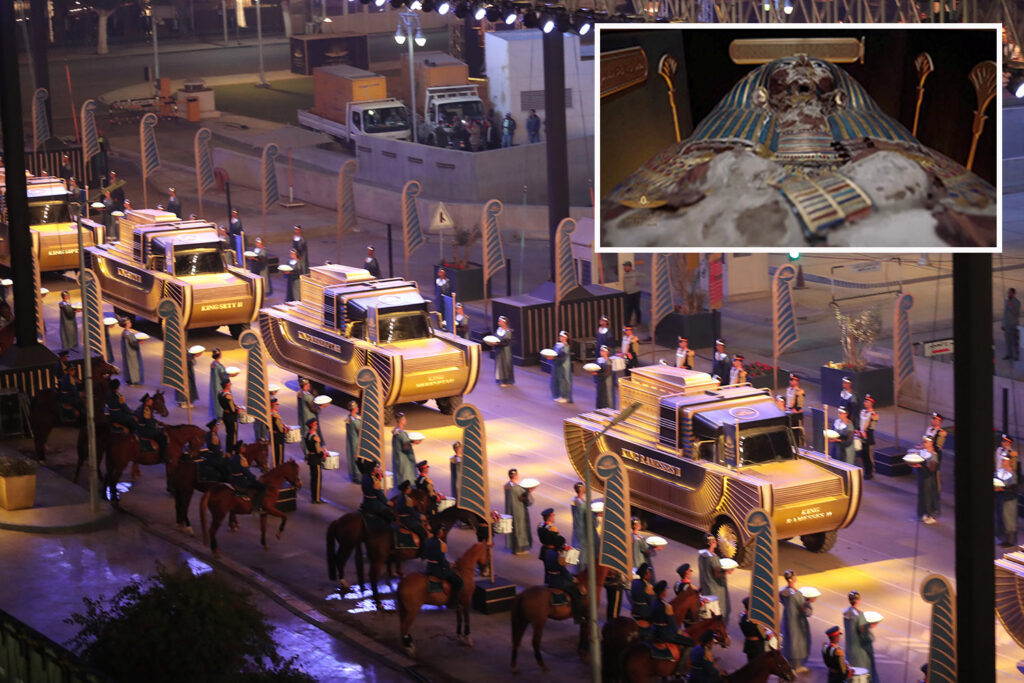 Egyptian Mummies Wheeled Through Cairo’s Streets For The Pharaohs ...