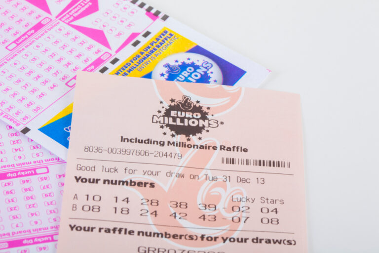 Brit claims jaw-dropping £59 MILLION EuroMillions jackpot in second win for the UK in a month