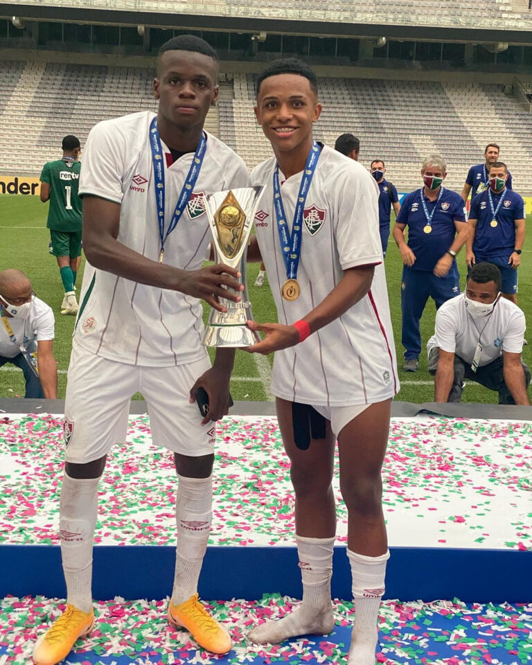 Man City chasing ‘Brazilian Pogba’ Metinho, 18, with teenage wonderkid set to follow Kayky from…