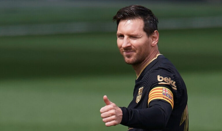 Lionel Messi ‘AGREES new two-year Barcelona contract in transfer blow to Man City and PSG but is yet…