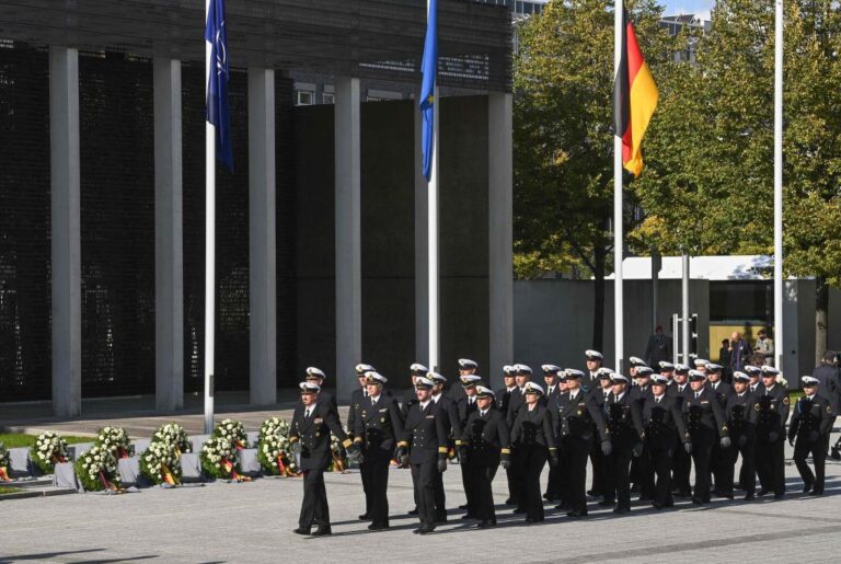 Germany pays tribute to troops who served in Afghanistan