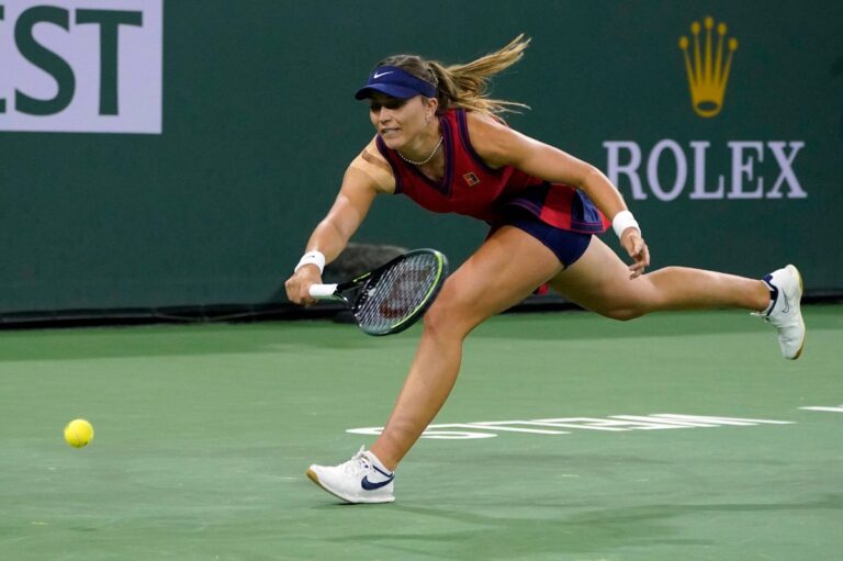 Azarenka books spot in Indian Wells final against Badosa