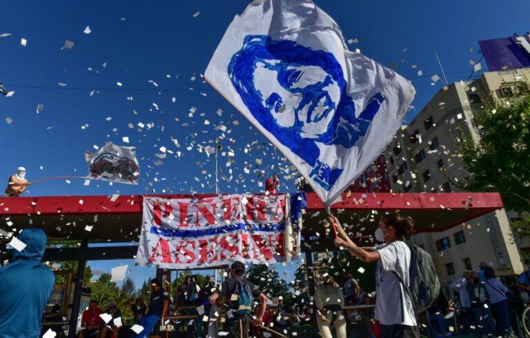 Two dead, 450 arrested in Chile protest violence