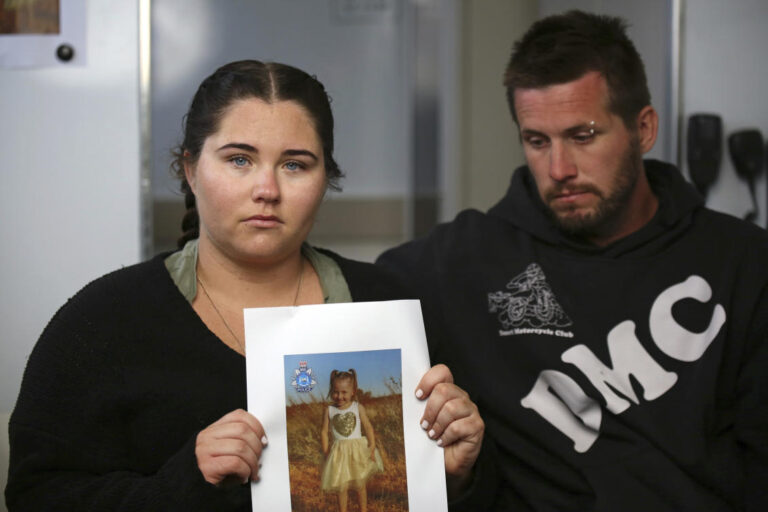 Australian 4-year-old girl who went missing reunited with parents after 18 days