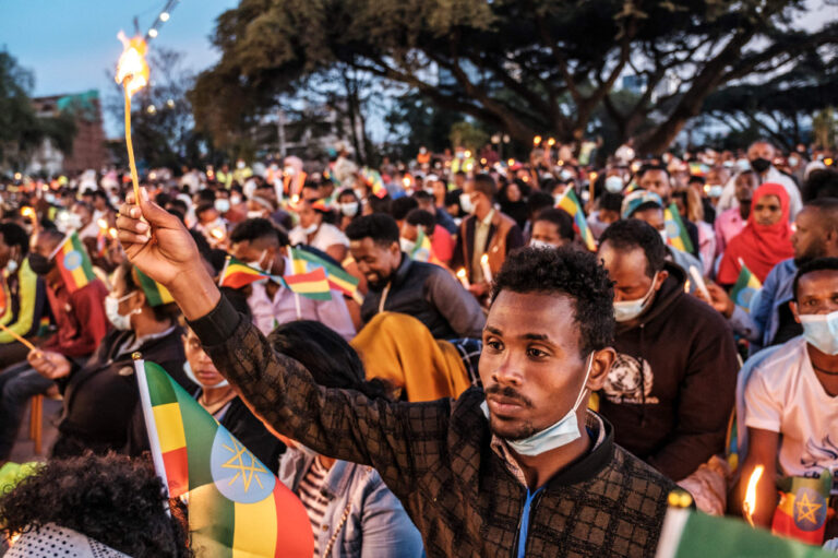 Diplomats work to avert attack on Ethiopian capital