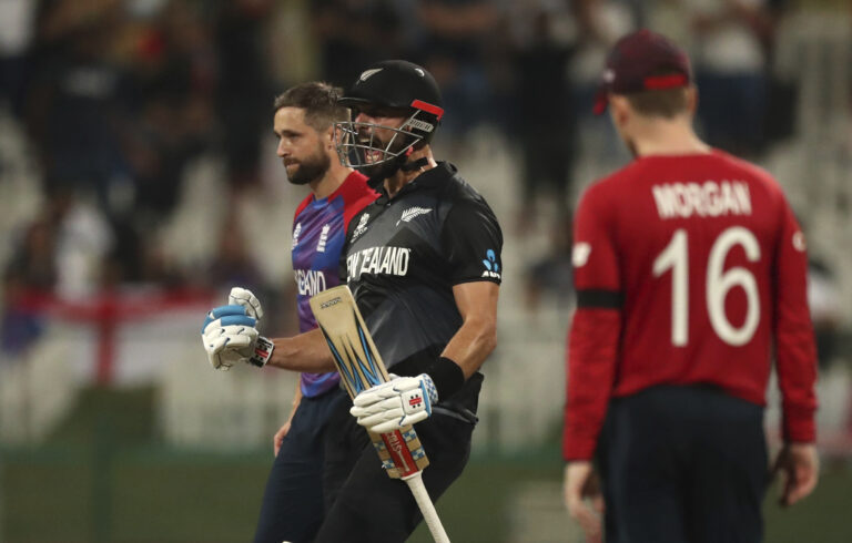 Mitchell, Neesham heroics lift New Zealand past England and into T20 World Cup final