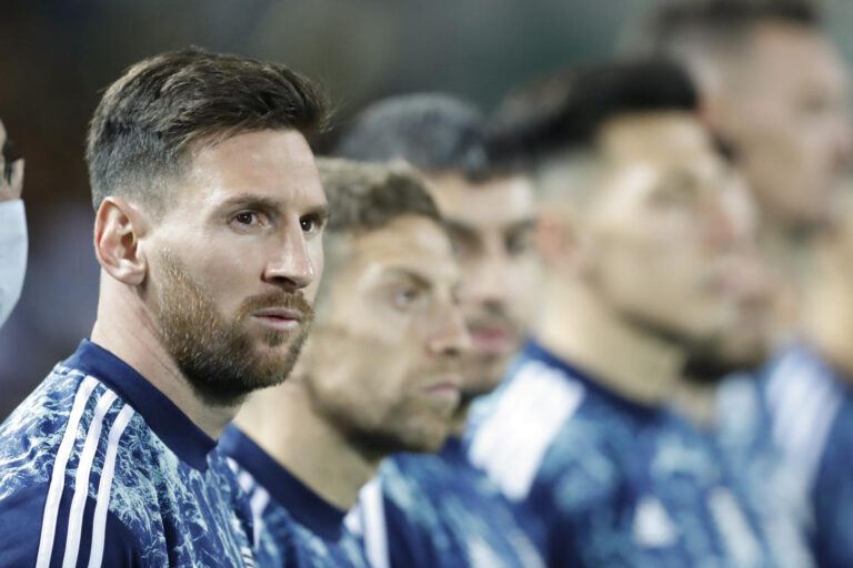 Lionel Messi to play against Brazil in World Cup qualifying