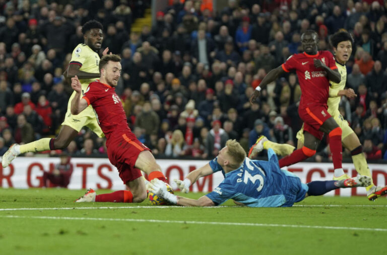 Rampant Liverpool dismantles Arsenal 4-0 in Premier League