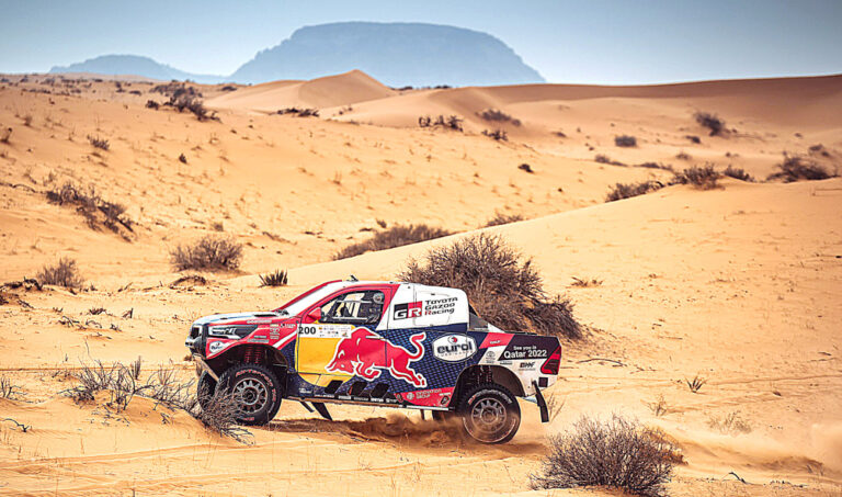 Al-Attiyah fastest as Przygonski loses time on third Saudi desert stage