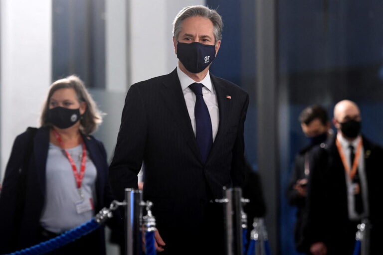 US leads new crunch talks on Iranian nuclear deal