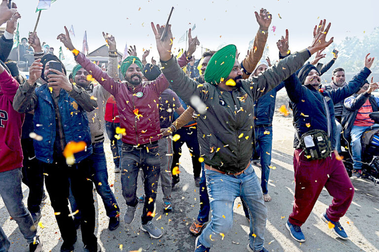 Indian farmers return home after yearlong protests