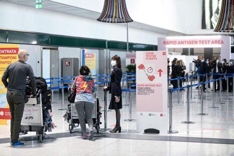 Italy tightens border rules for EU arrivals