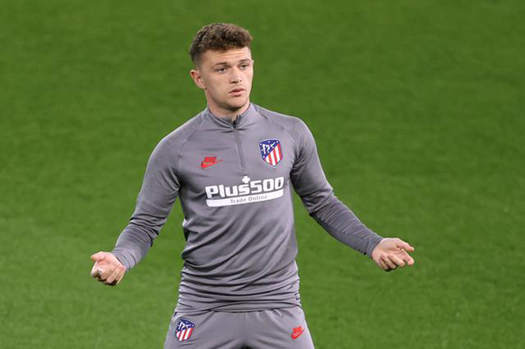 Newcastle will consider COVID vaccination status of potential signings: Howe