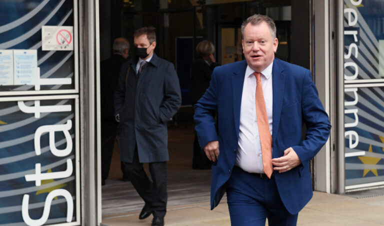 UK Brexit minister quits as new COVID rules spark anger