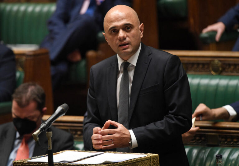 UK health minister doesn’t rule out new COVID-19 restrictions before Christmas