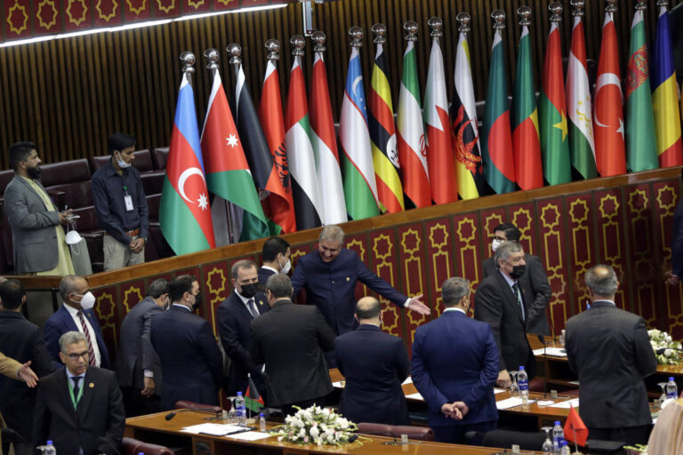 OIC countries pledge fund to stave off Afghanistan ‘chaos’