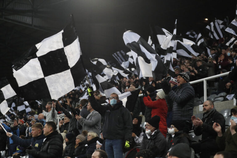 Newcastle fans remain defiant after 4-0 loss to Manchester City