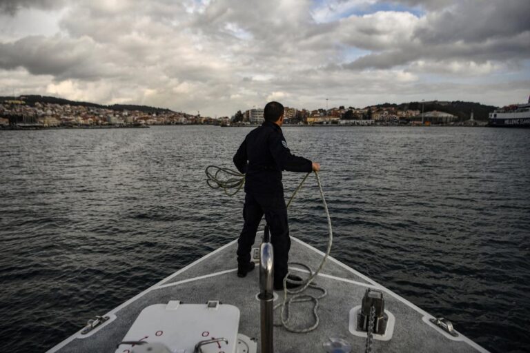 Greece: Migrant boat sinks, 1 dead, dozens feared missing