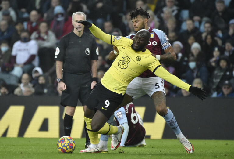 Lukaku revives Chelsea’s title bid at Aston Villa