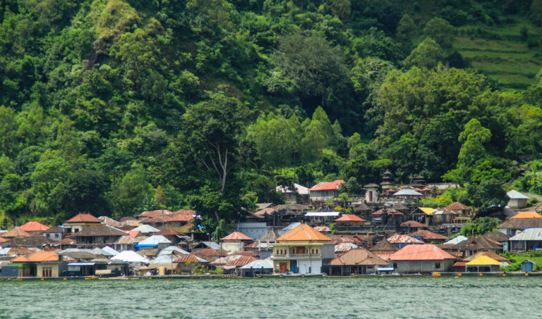 Bali’s highland village keeps  the deceased above ground