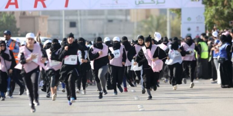Runners get ready for women’s cross-country race in Jeddah