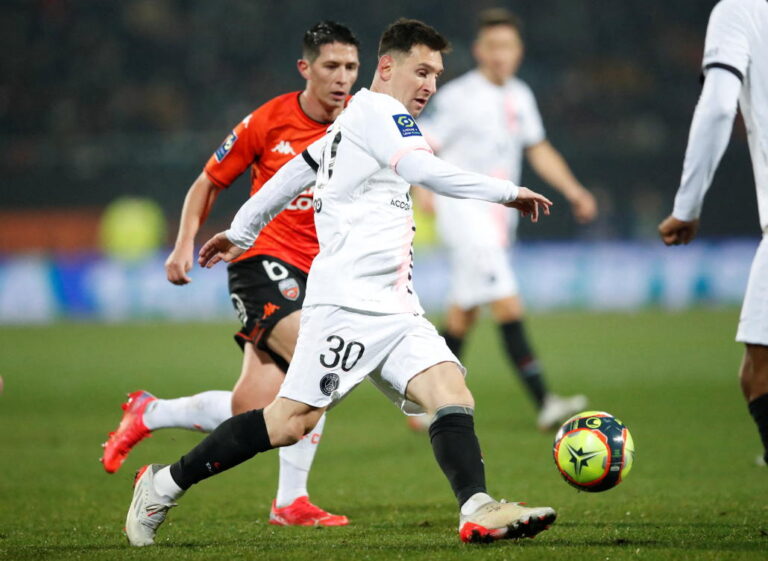 Messi among 4 PSG players who test positive for COVID-19