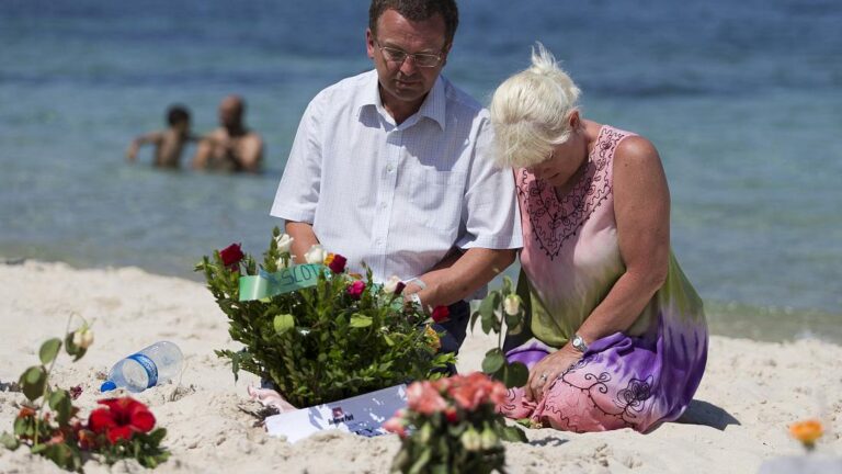 Travel agent Tui agrees payout for families of Tunisia attack victims