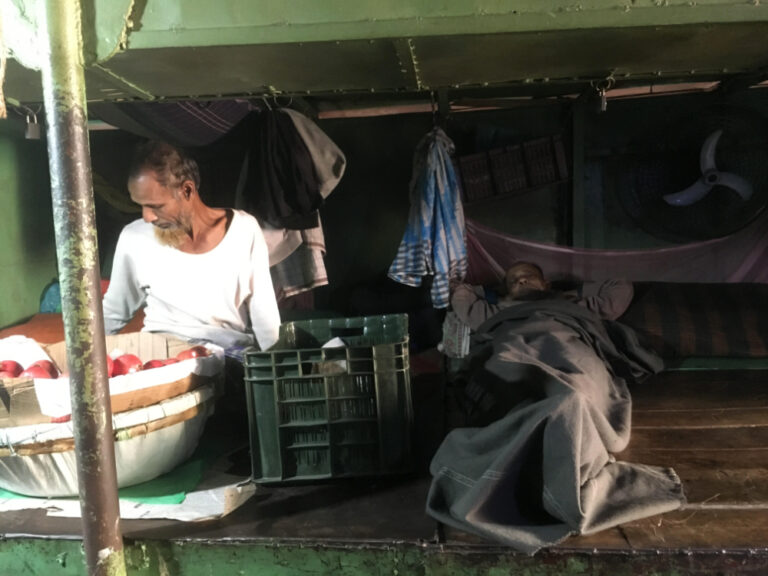 Dhaka boat hotels keep dreams afloat for poor Bangladeshis