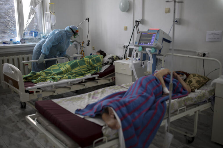 Russia offering jabs to children aged 12-17 as cases soar