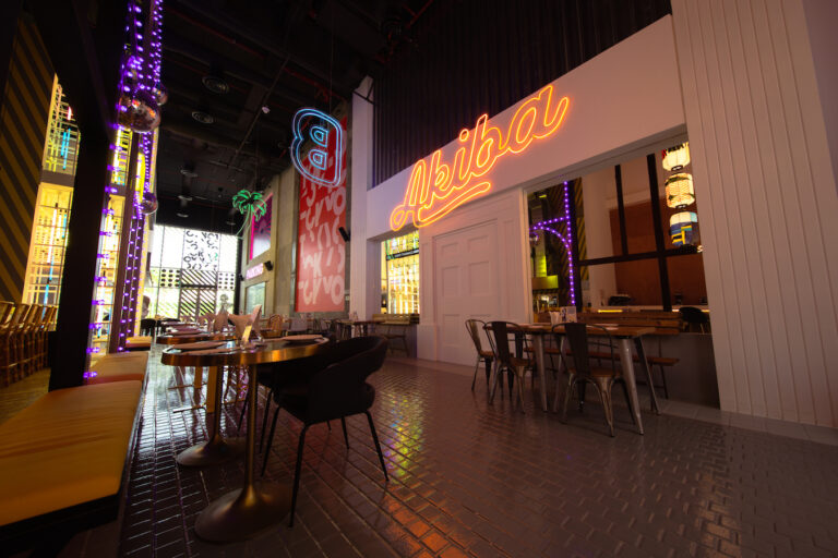 Akiba Dori: Japanese street-food with a retro vibe in Jeddah