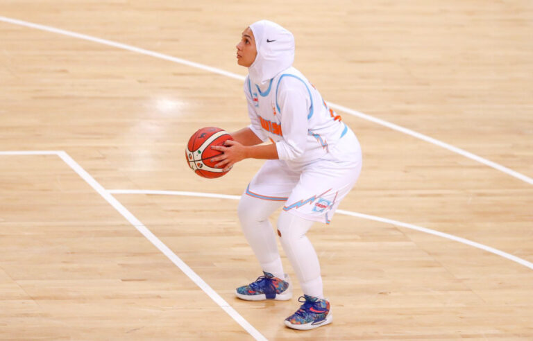 Saudi Arabia embraces its first-ever female basketball generation