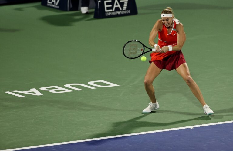 Shock exit for Garbine Muguruza as seeds tumble at Dubai Duty Free Tennis Championships