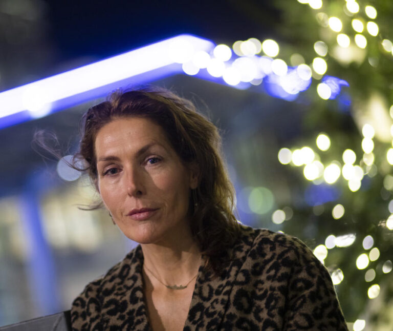 Modeling agent close to Epstein found dead in French jail