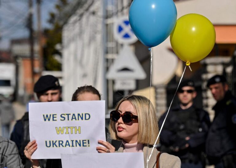 Kosovo asks US for permanent military base, speedier NATO membership