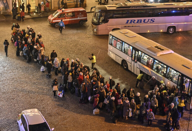 Hungary PM flags arrival of “bigger wave” of Ukraine refugees next week