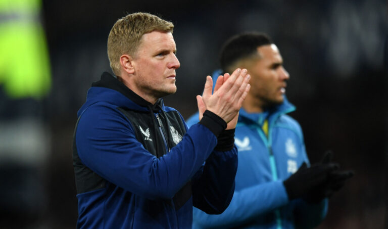 Eddie Howe balancing work and play during Newcastle’s Dubai retreat