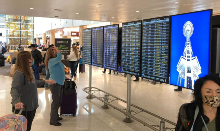 Airlines cancel more than 3,500 US flights over weekend
