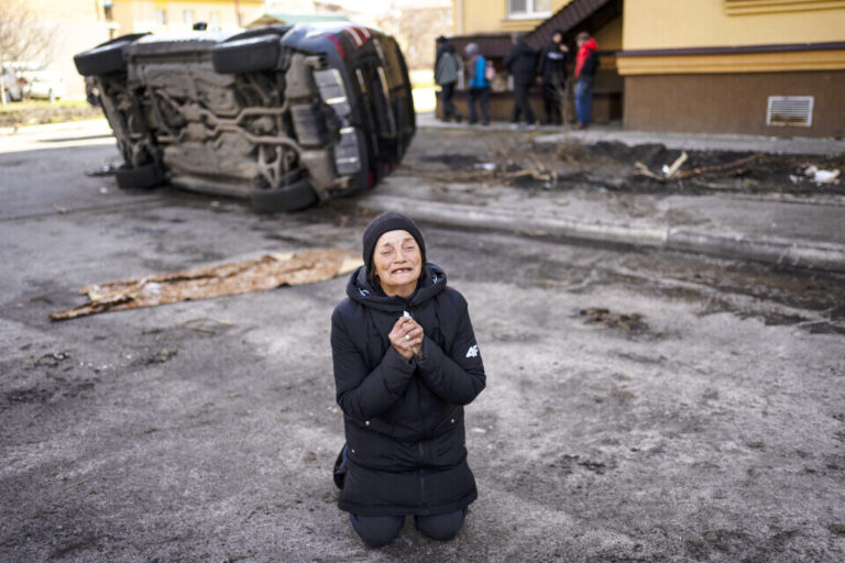 Satellite images show bodies in Bucha for weeks, rebutting Moscow claim
