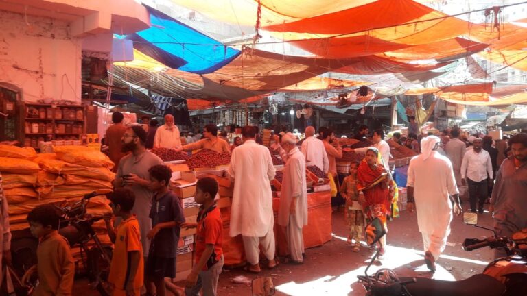 Slow trading at Pakistan’s oldest date market as high prices bite