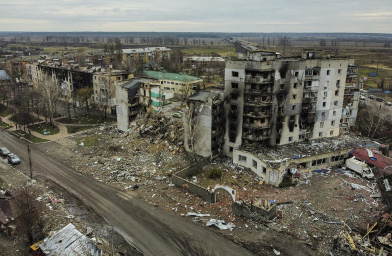 Ukraine seeks arms from NATO as fight looms on eastern front