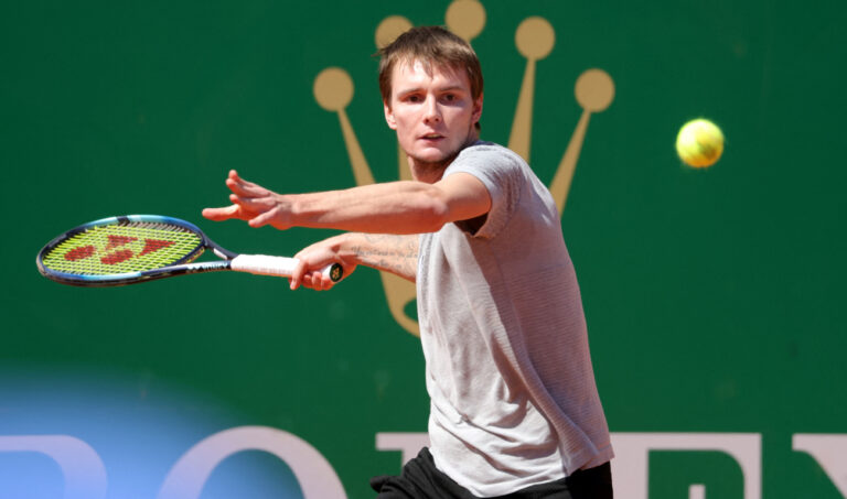 Bublik cuts short Wawrinka’s return to ATP Tour after injury
