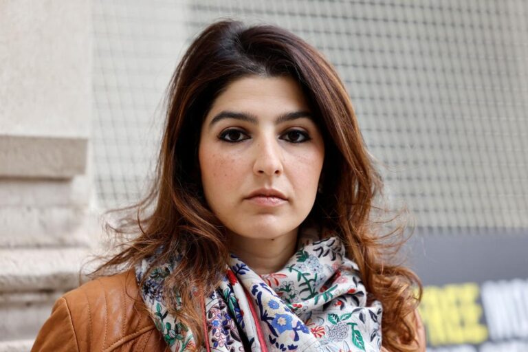 UK has ‘abandoned’ US-Briton held in Iran: daughter