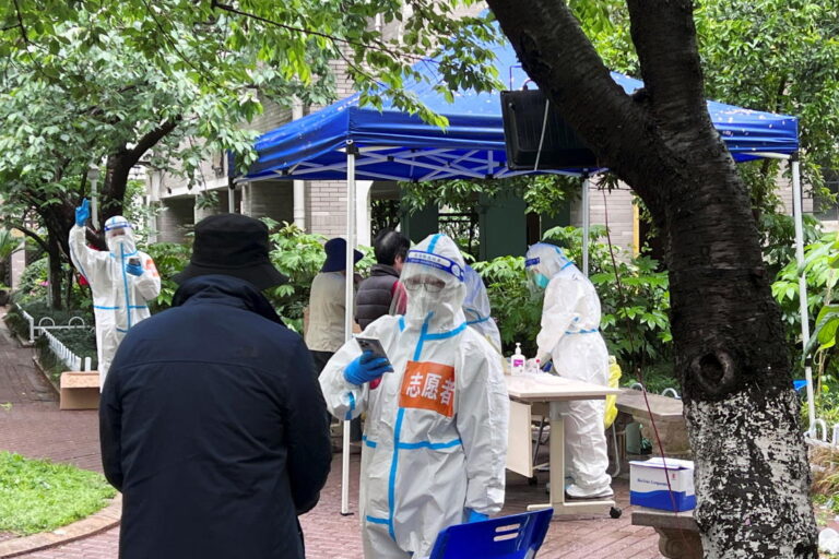 Shanghai COVID-19 cases hit record day